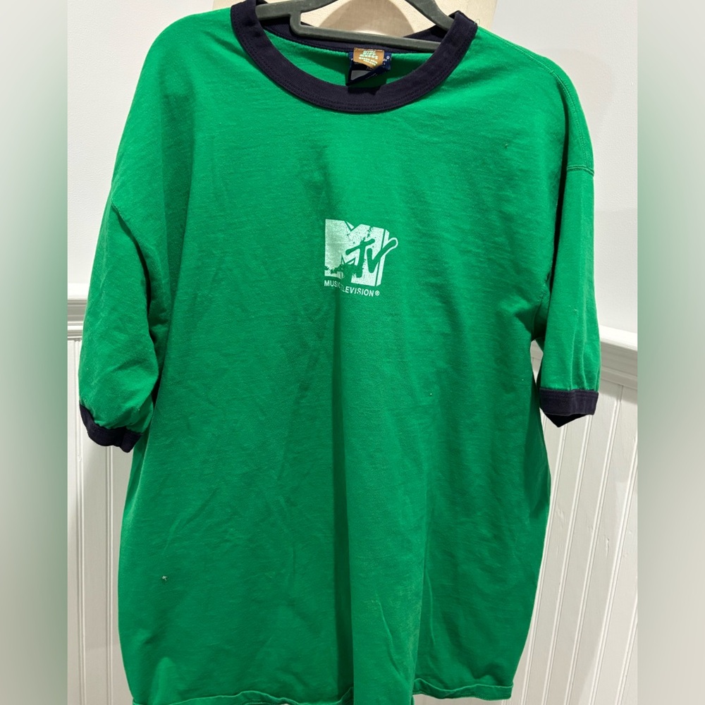 Vintage MTV Green and Black Men's Shirt